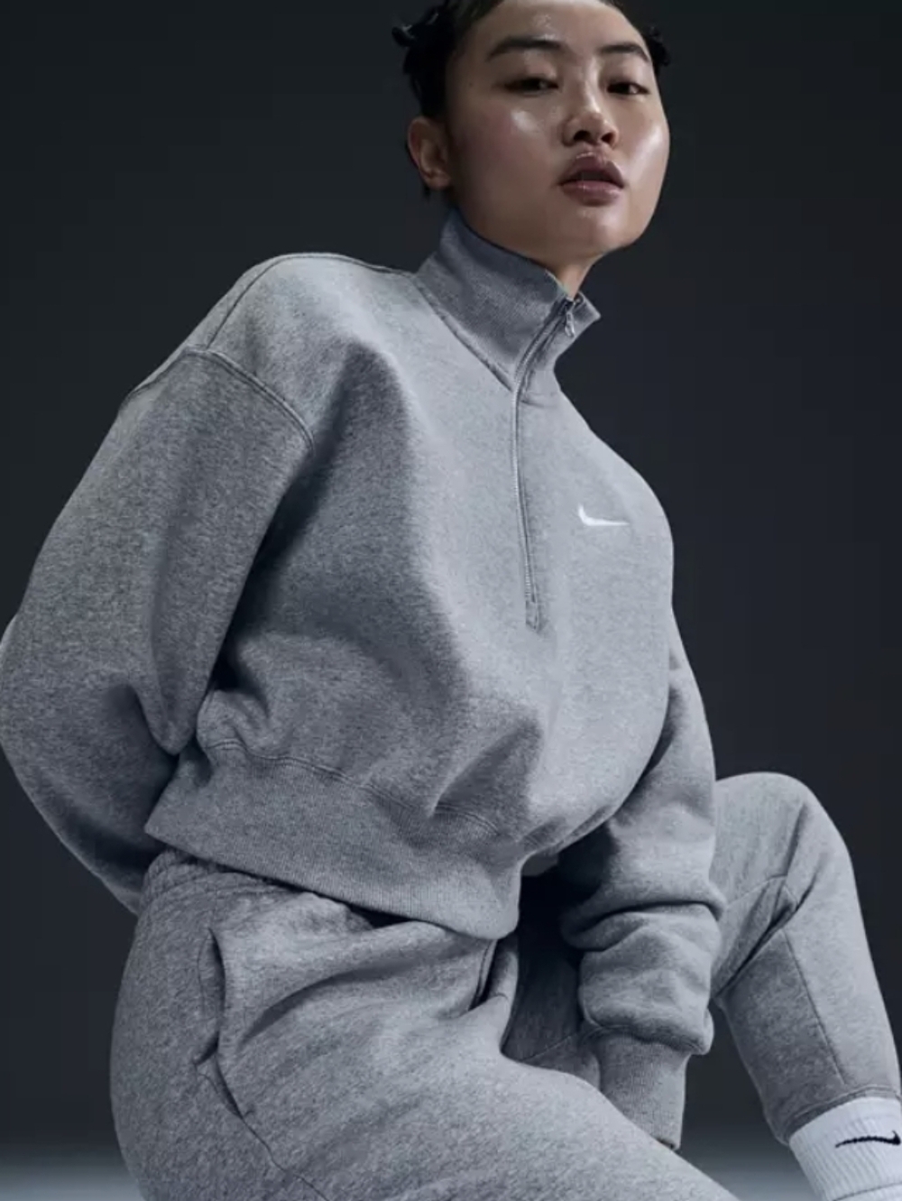 NWOT-Nike Phoenix Fleece Lined Cropped Sweatershirt